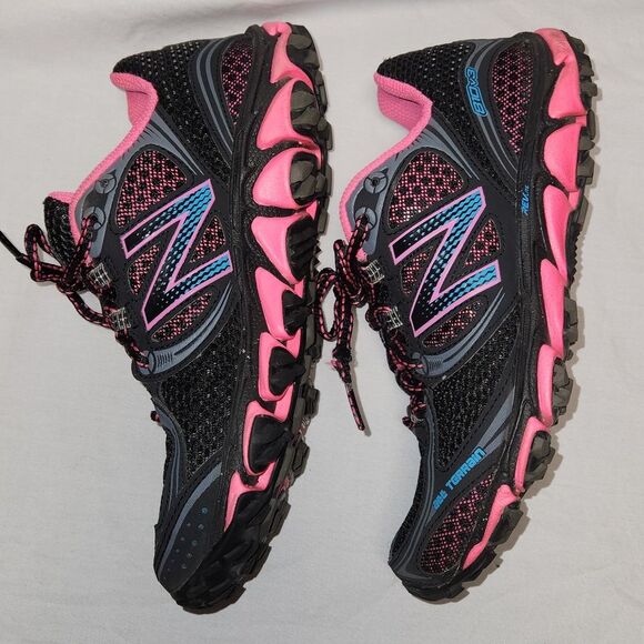 New Balance All Terrain Trail Running Shoe Shoe Women's Size 7 - Picture 3 of 8